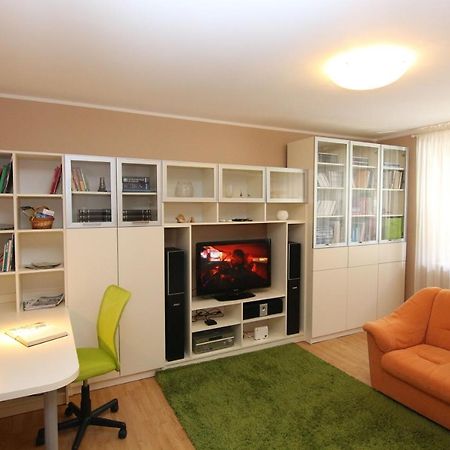 Fast Friend - Cozy Apartment In The Center With Private Garage Риека Экстерьер фото