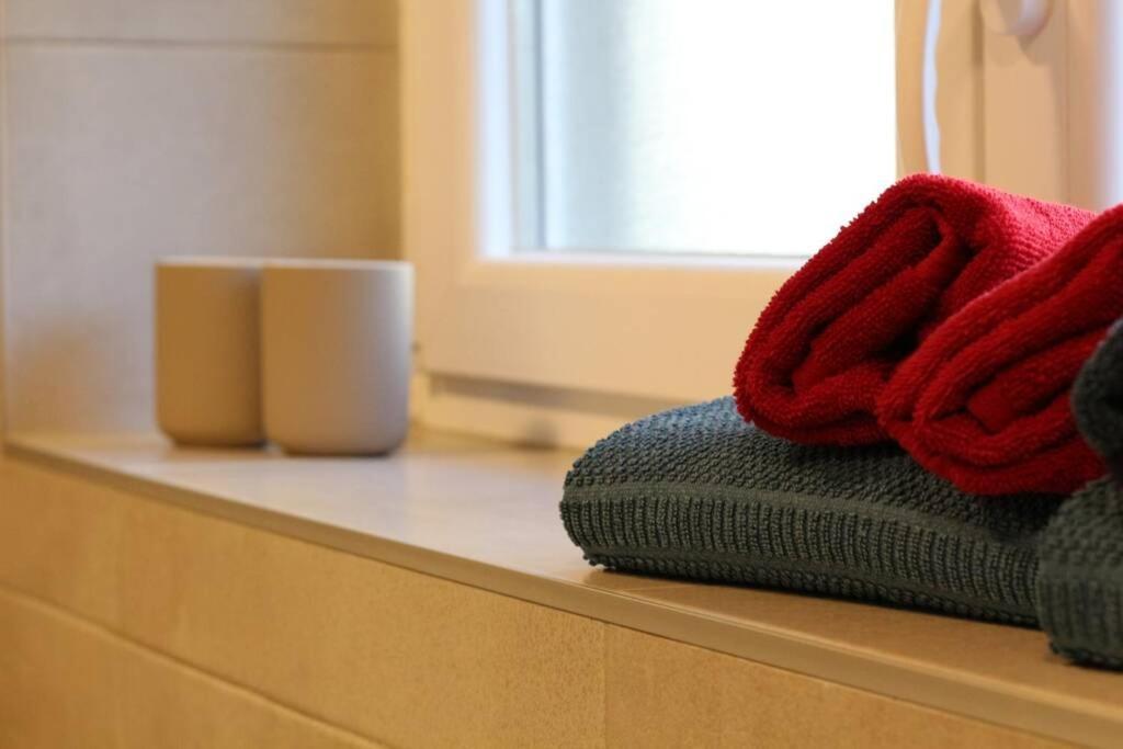 Fast Friend - Cozy Apartment In The Center With Private Garage Риека Экстерьер фото