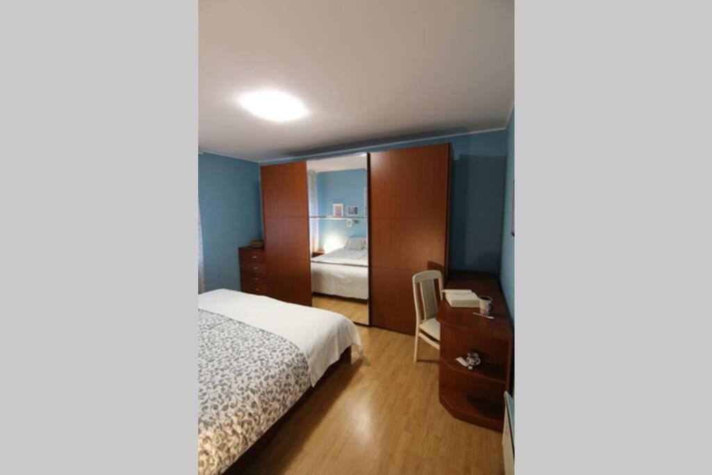 Fast Friend - Cozy Apartment In The Center With Private Garage Риека Экстерьер фото