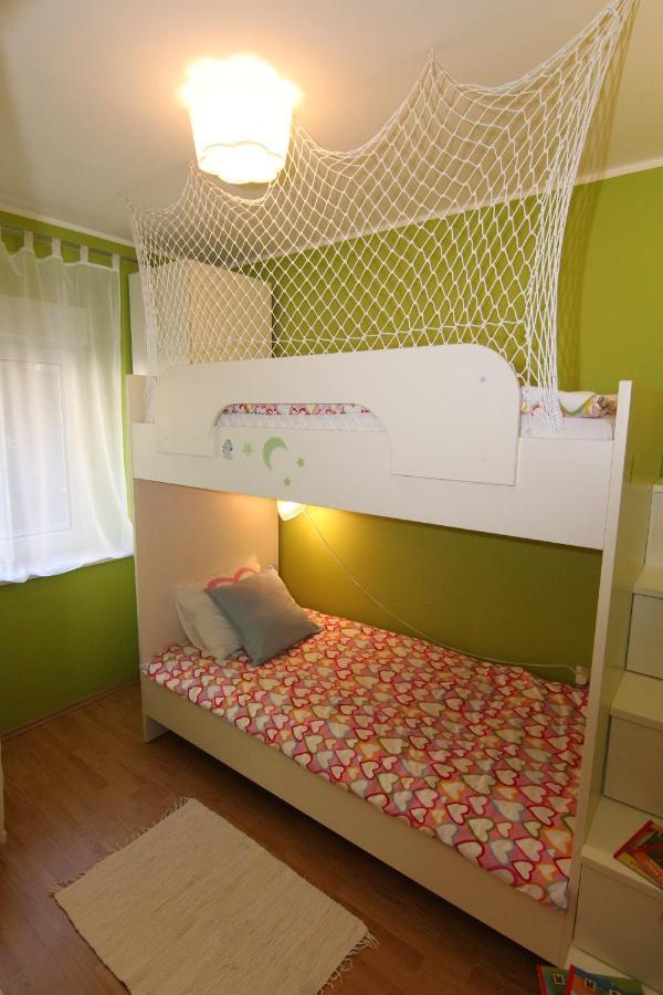 Fast Friend - Cozy Apartment In The Center With Private Garage Риека Экстерьер фото